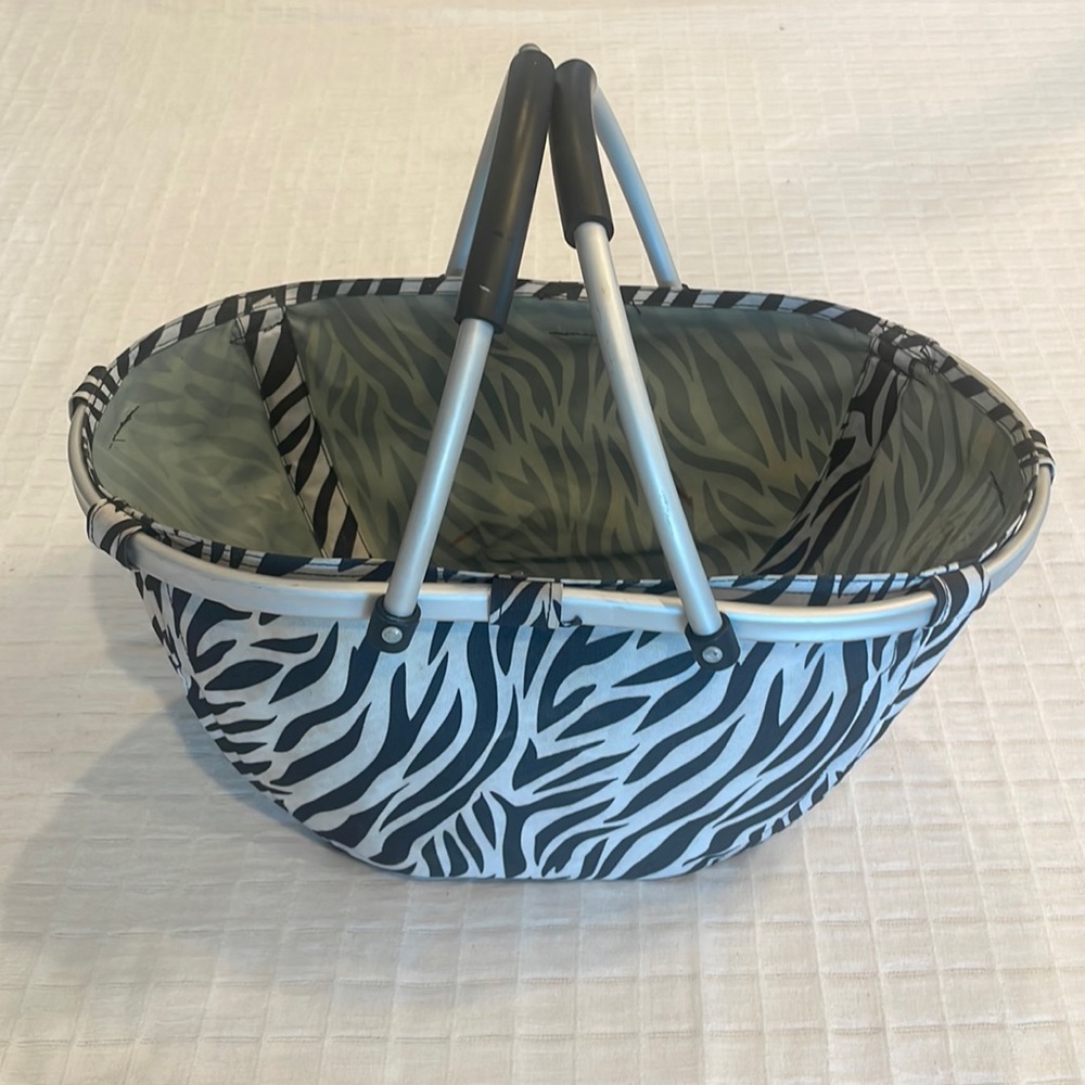 market utility basket tote bag zebra print black white collapsible padde…